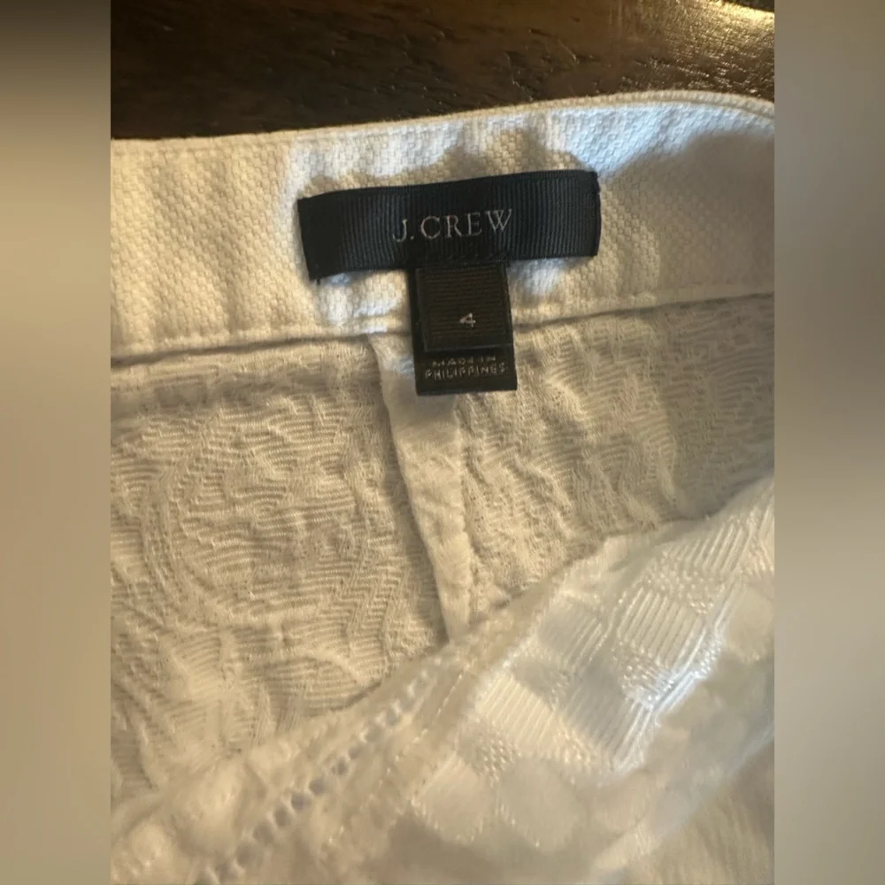 J Crew White Textured Embroidered Shorts Cotton Garden Cottagecore 4